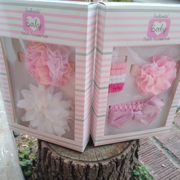 Enchanté Baby Hair Accessories - Picture 1 of 6